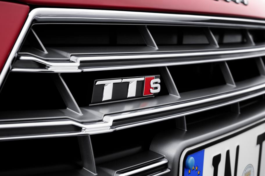 La calandra della Audi TTS